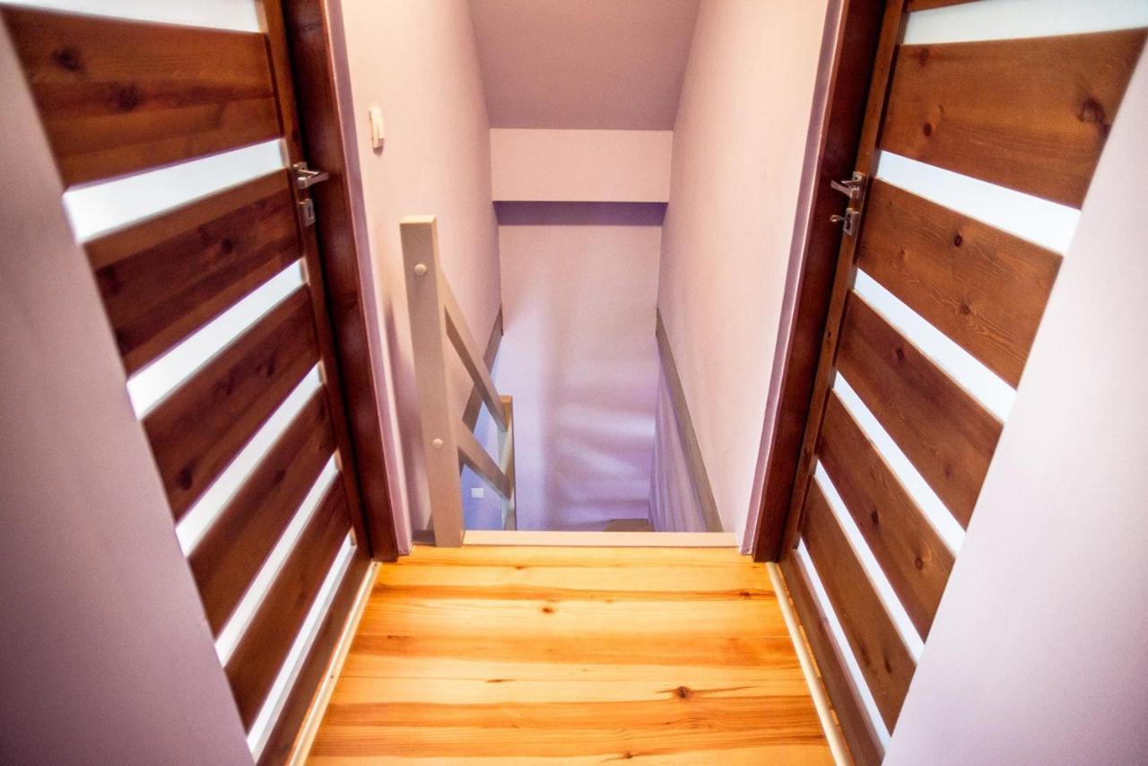 Domki Pod Lasem Lesko Exterior foto